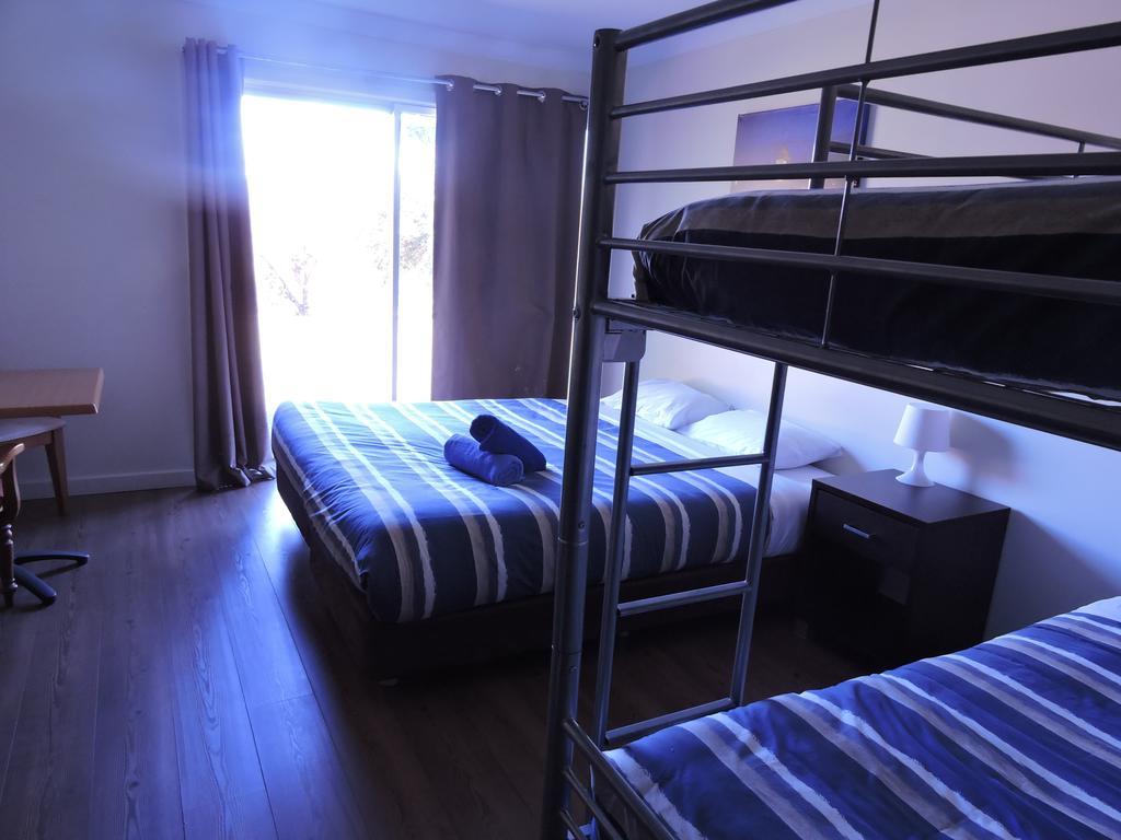Siesta Villa Джиндабайн Номер фото